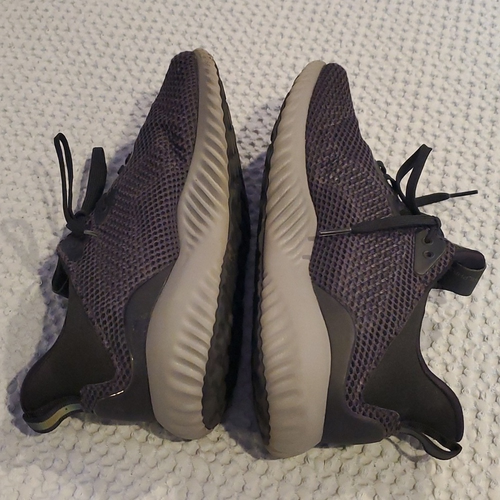 Adidas Alpha Bounce Shoes Size 9 - Picture 3 of 5